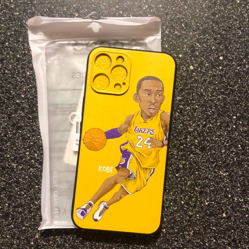 Kobe Bryant Apple iPhone 12 Pro Max case cover